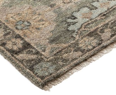 Shirin Dahlia 5'x8' Area Rug