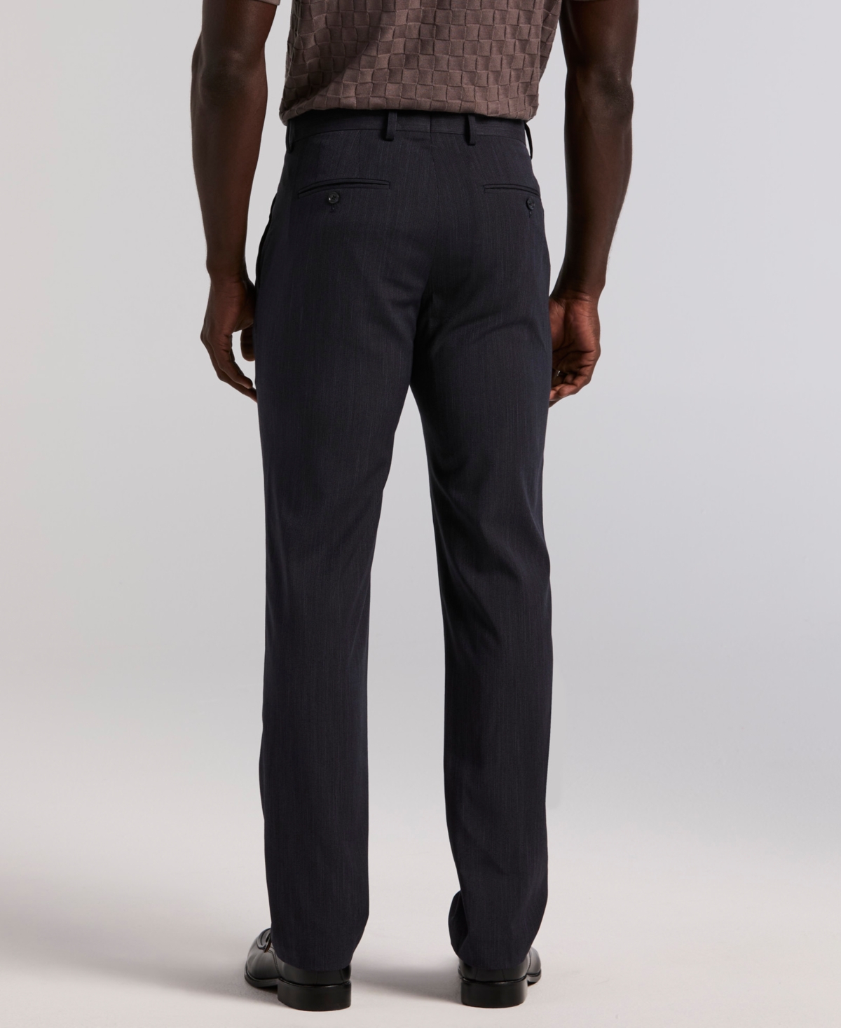 Perry Ellis Men's Slim Fit Pinstripe Pants