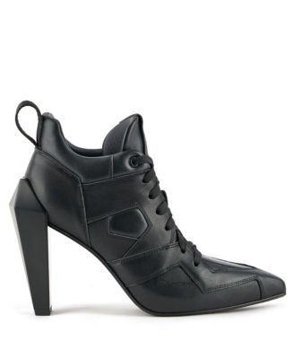 United Nude