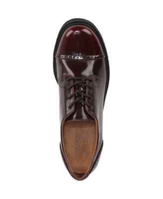 Women's Cabaret-Lace Lug Sole Oxfords