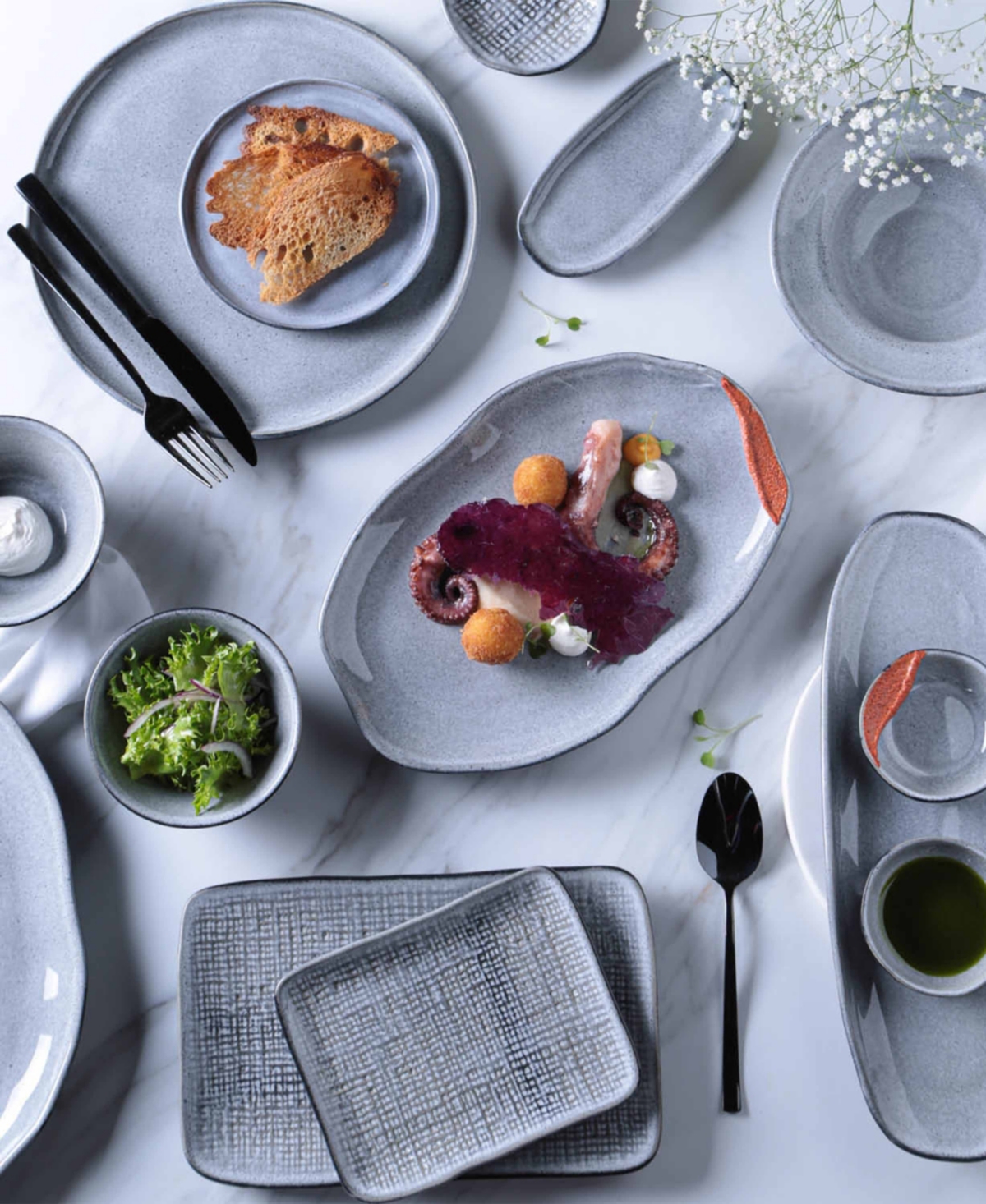 Porto Brasil Shallow Bio Oval Platter Medium Set Of 4 In Gray