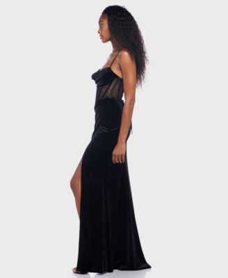 Junior's Sweetheart Neck Lace-Up Back Gown