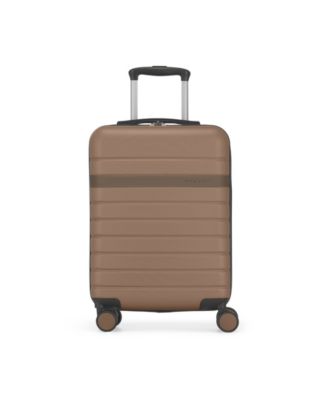 Lisbon 22" Carry-On Spinner