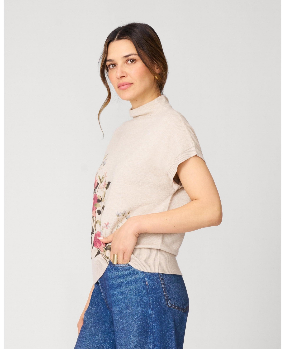 Cable & Gauge Women's Floral Mock Neck Sweater