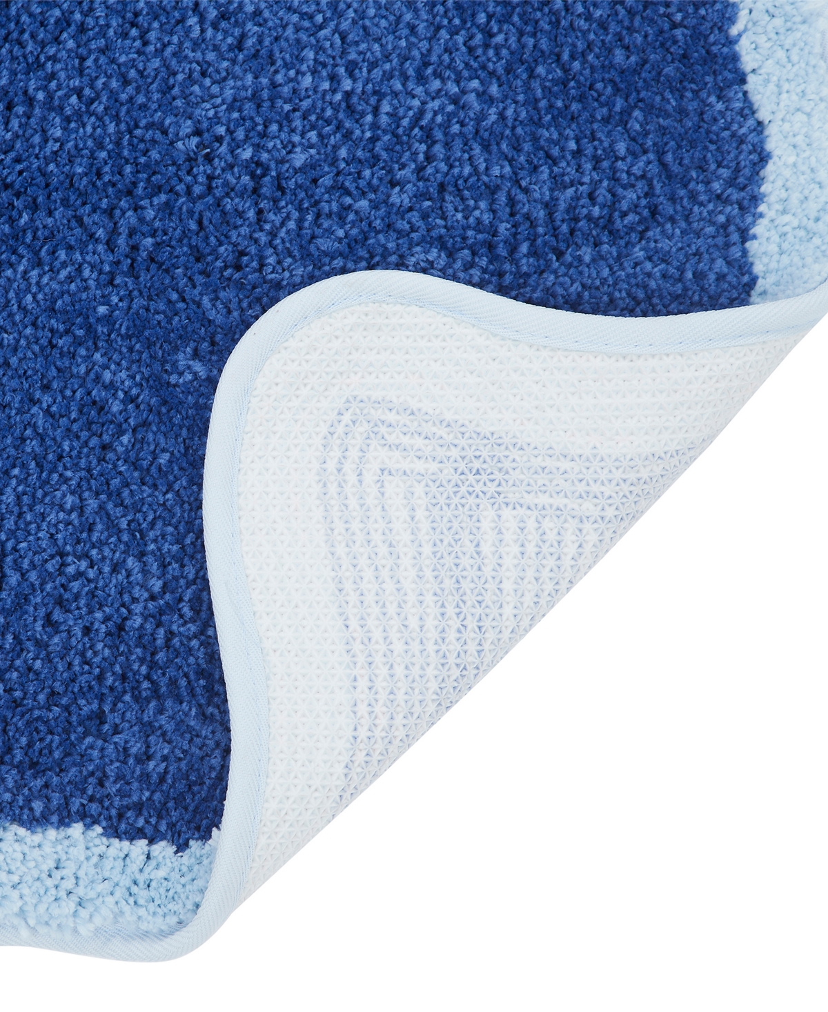 Vcny Home Scalloped Tufted Bath Rug, 18" X 27" In Blue