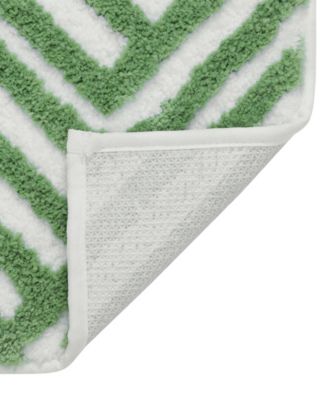 Geometric Lines Tufted Bath Rug, 18" x 27"