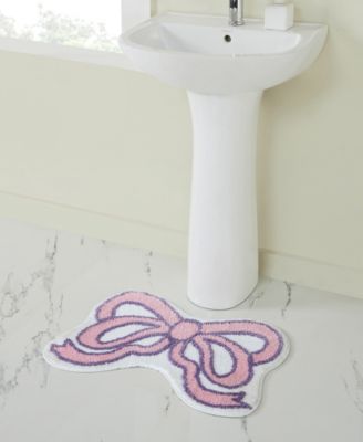 Bow Shaped Tufted Bath Rug, 18" x 27"