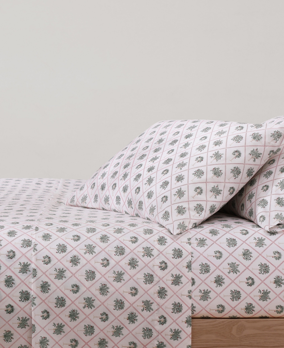 Tommy Bahama Printed Holiday 200-thread Count Cotton 4-pc. Sheet Set, Queen In White