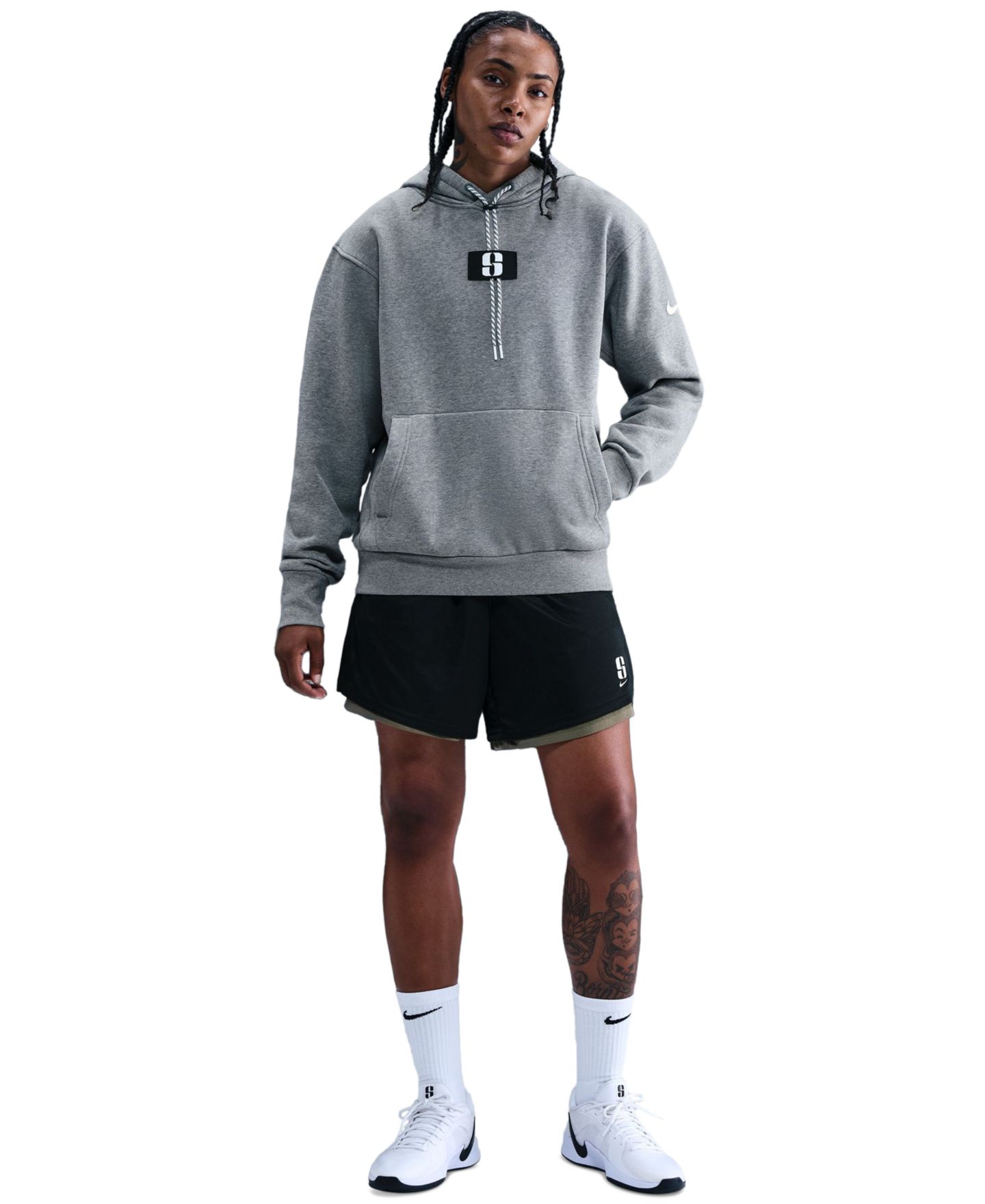 Женское худи Nike Sabrina Fleece Basketball, цвет: Карбоновый меланжевый / Чёрный — фото 2