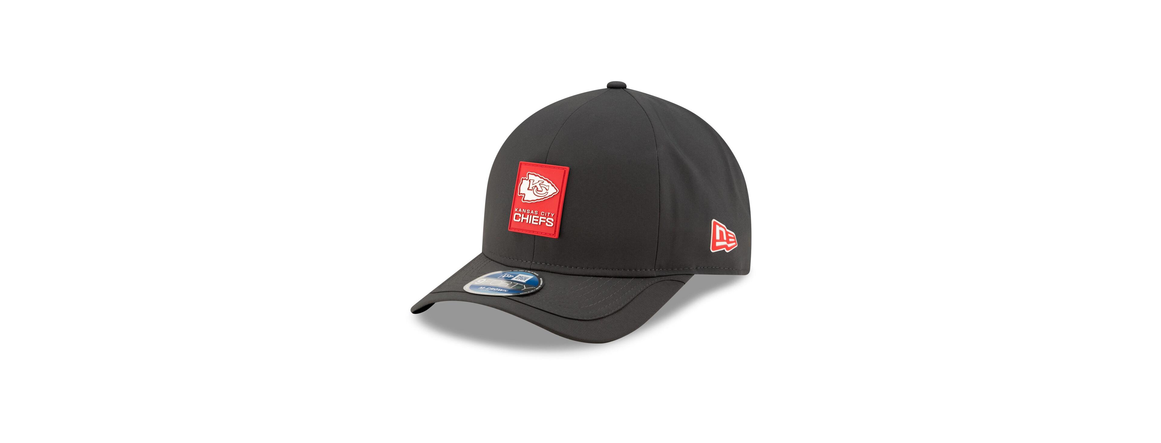 New Era Men's Charcoal Kansas City Chiefs 2025 Sideline Cold Weather 9FORTY M-Crown Adjustable Hat