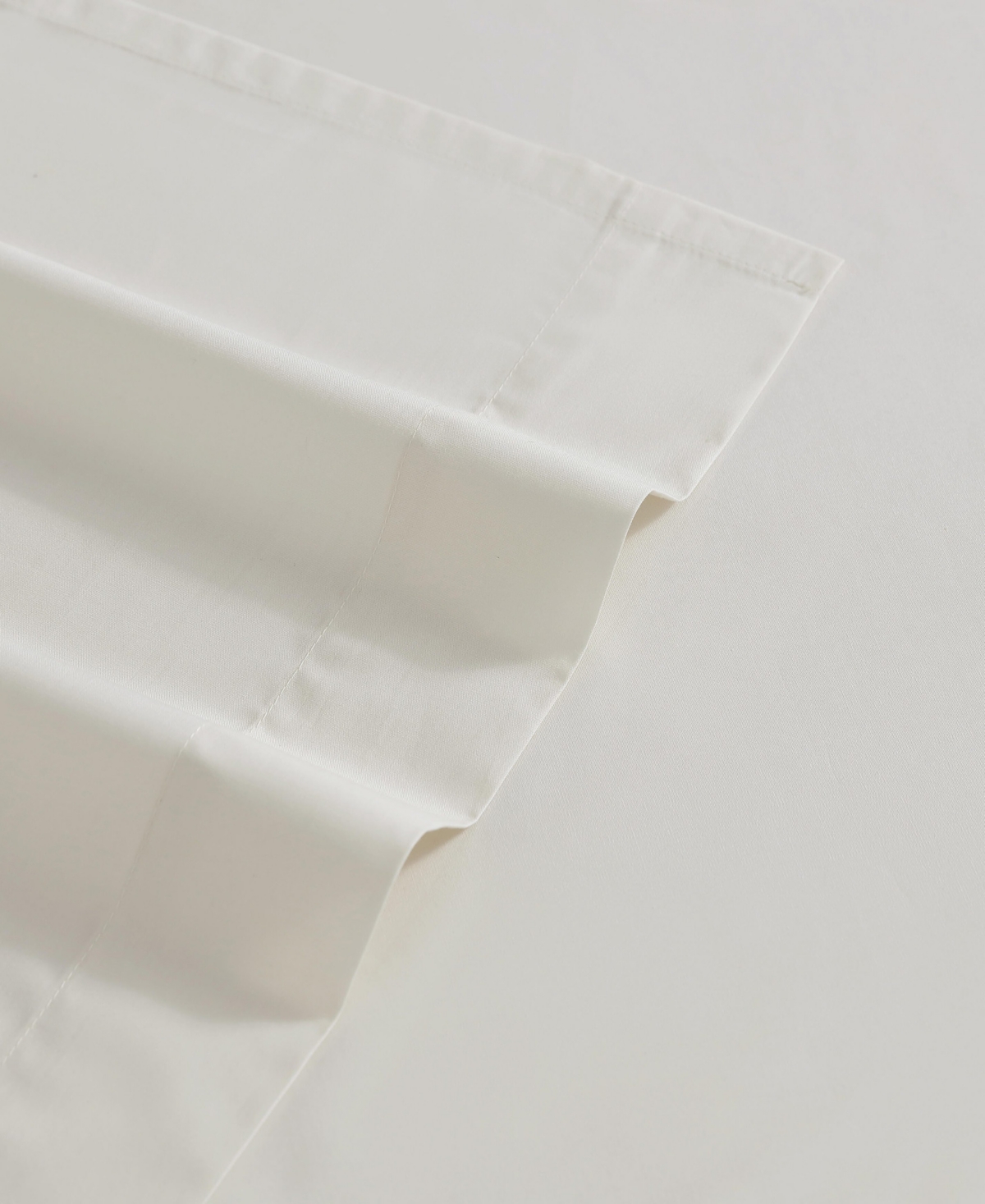 Vera Wang Cool Comfort Solid T200 4-Pc. Sheet Set