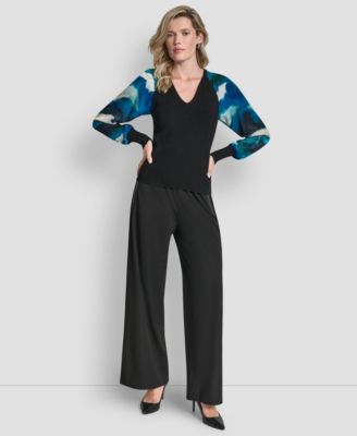 Women's Long Sleeve V-Neck Top