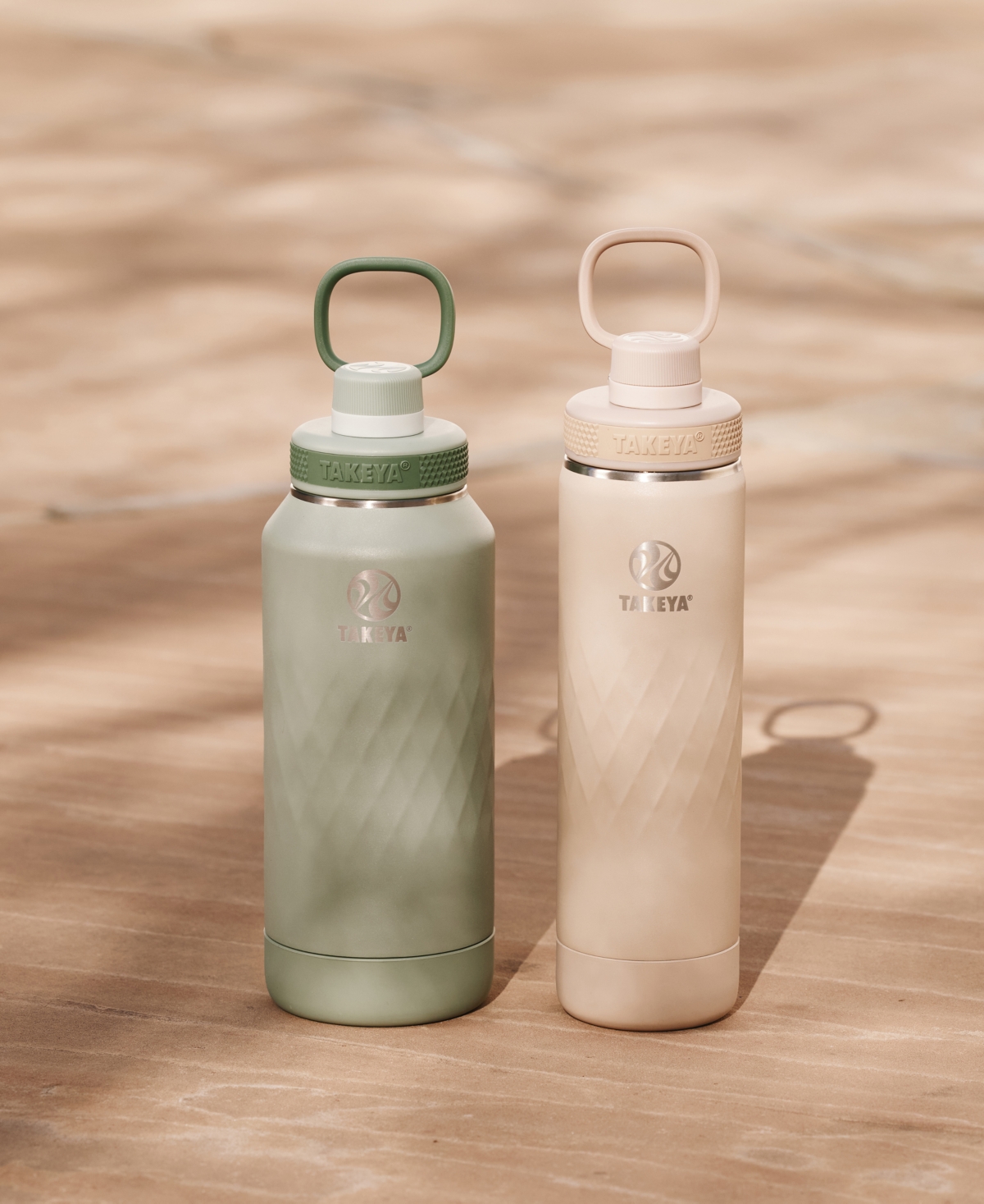 Takeya Sport 32 Oz. Triple-insulated Water Bottle With Spout Lid In Green