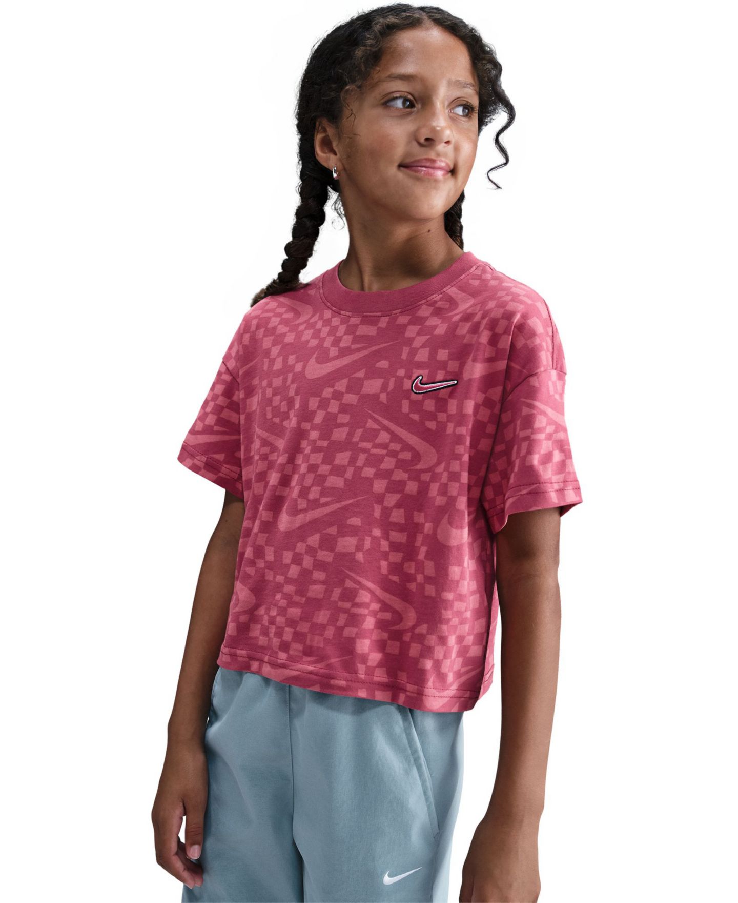 Футболка Nike Sportswear Relaxed Fit T-Shirt для девочек, цвет: Свекольный — фото 1