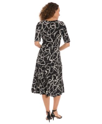 Women's Printed Fit and Flare Pull-On Midi Dress