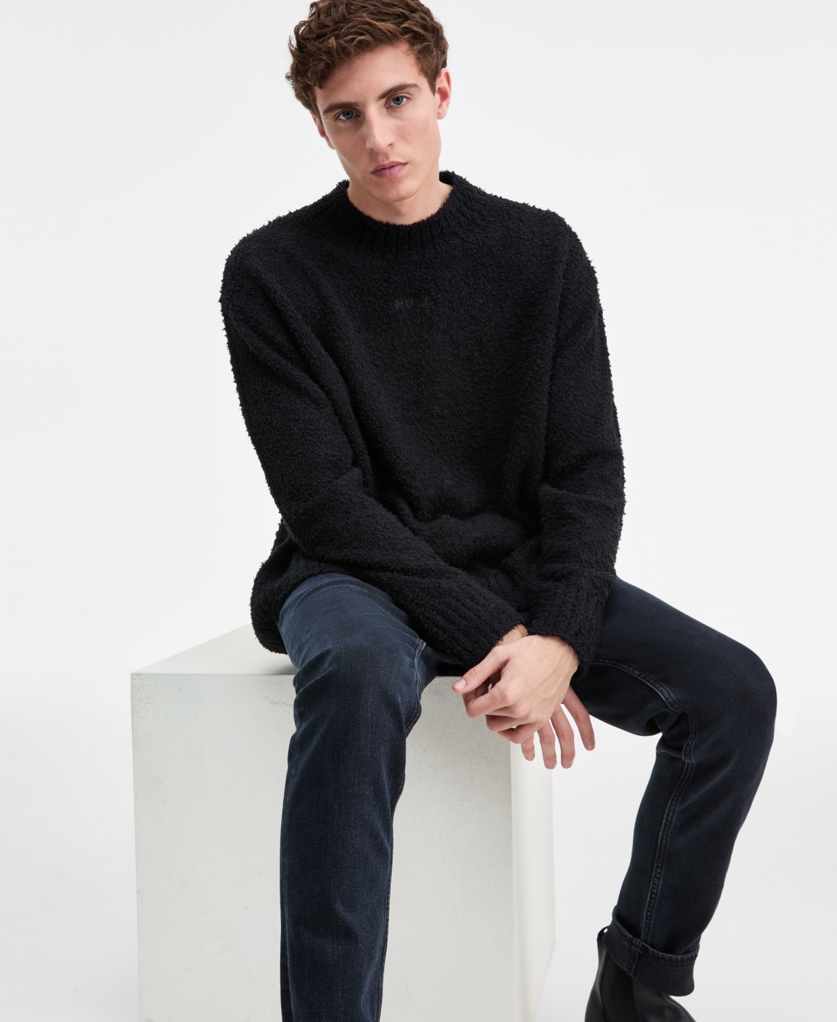 Hugo Boss Men's Sanou Logo Crewneck Long-Sleeve Sweater