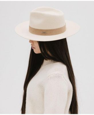 Holly Rancher Hat - Bold and Stylish Fedora with Suede Band