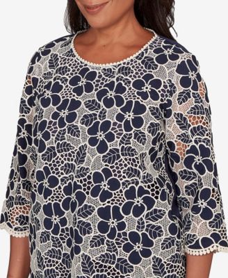 Women's Saratoga Springs Floral Lace Trim Soft Knit Top