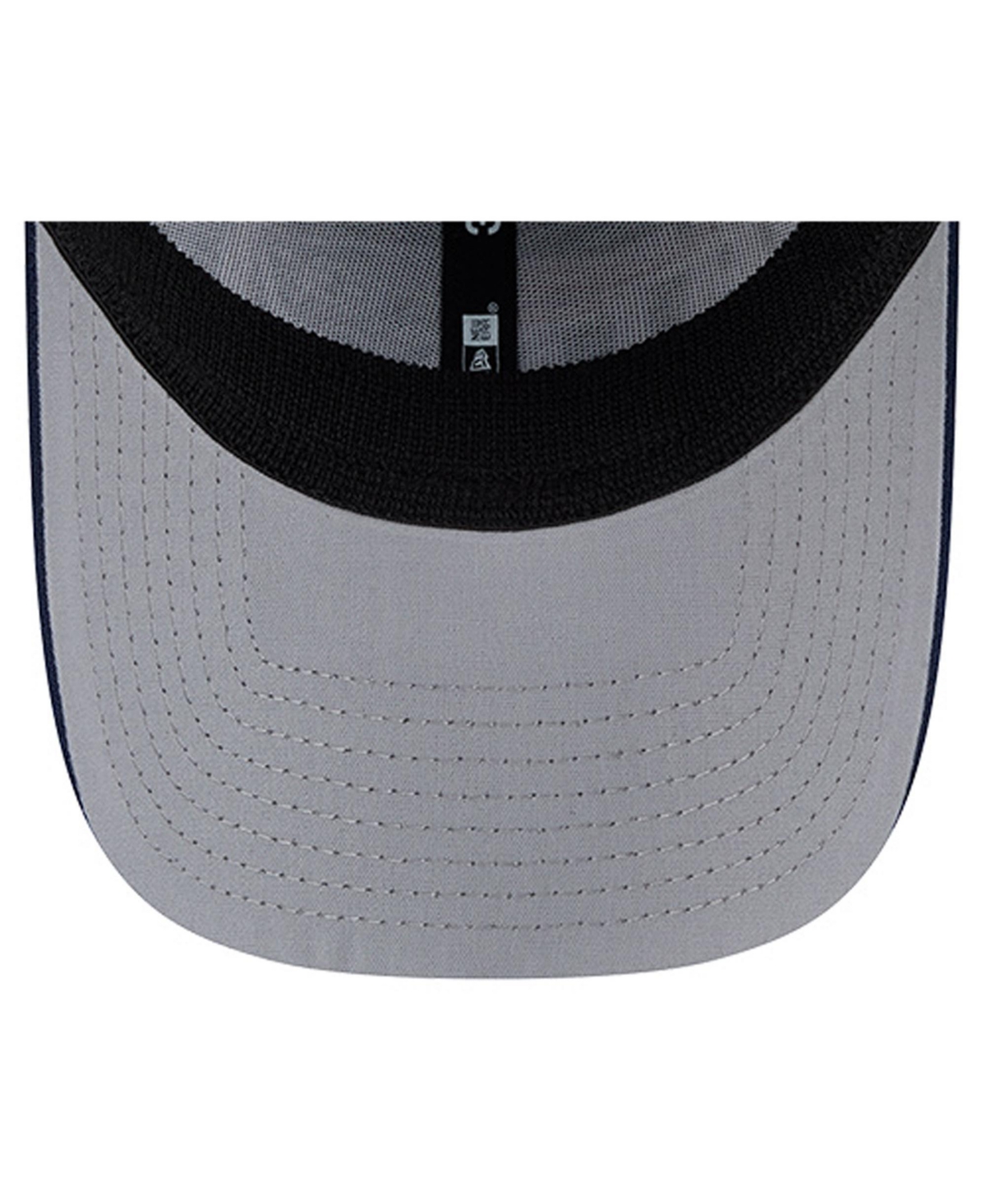 New Era Men's Navy England Patriots Overlap Logo 39THIRTY Stretch Fit Hat