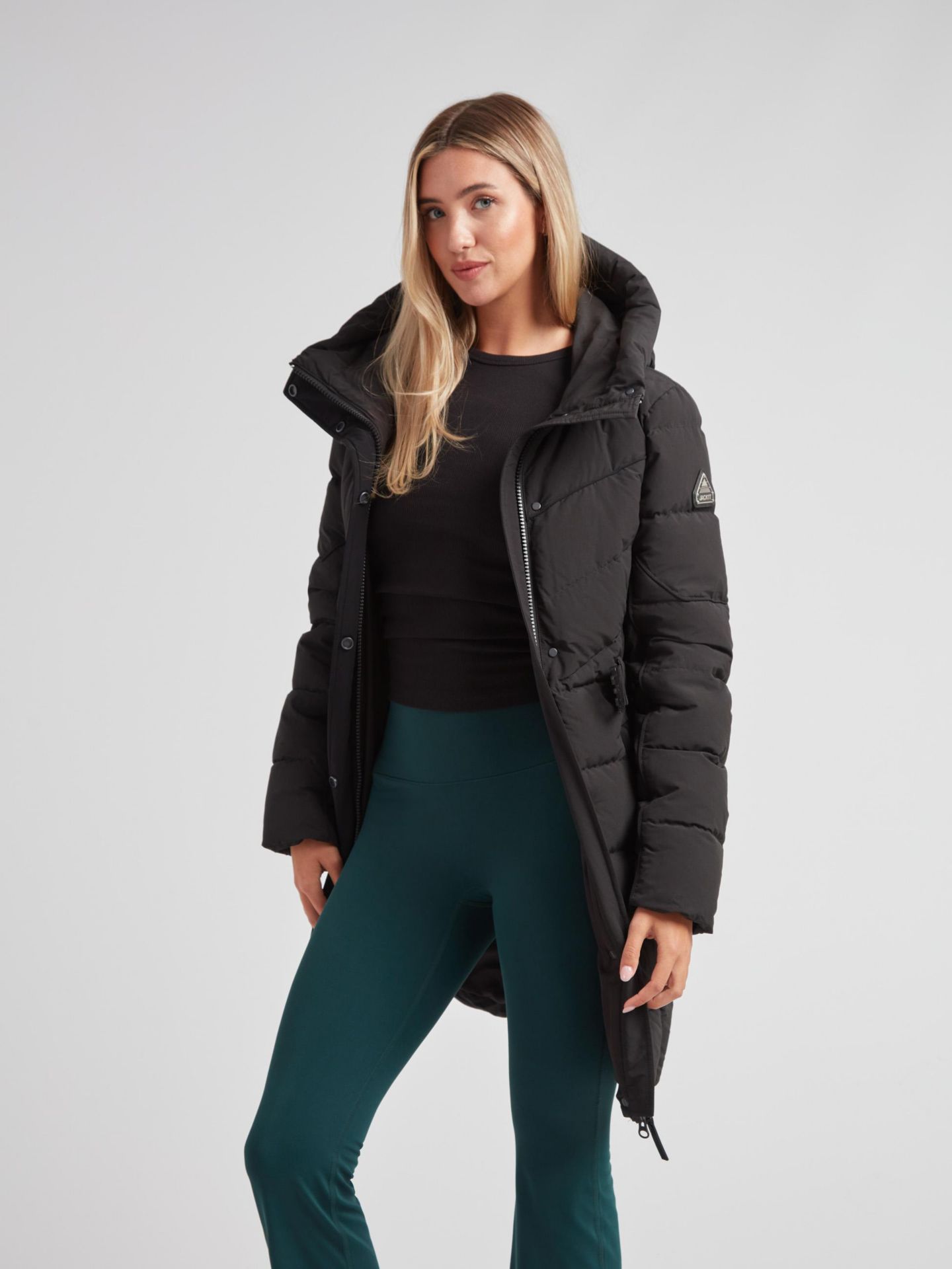 Женское пальто JACK1T Diamond Belted Hooded Down Coat, цвет: Чёрный — фото 8