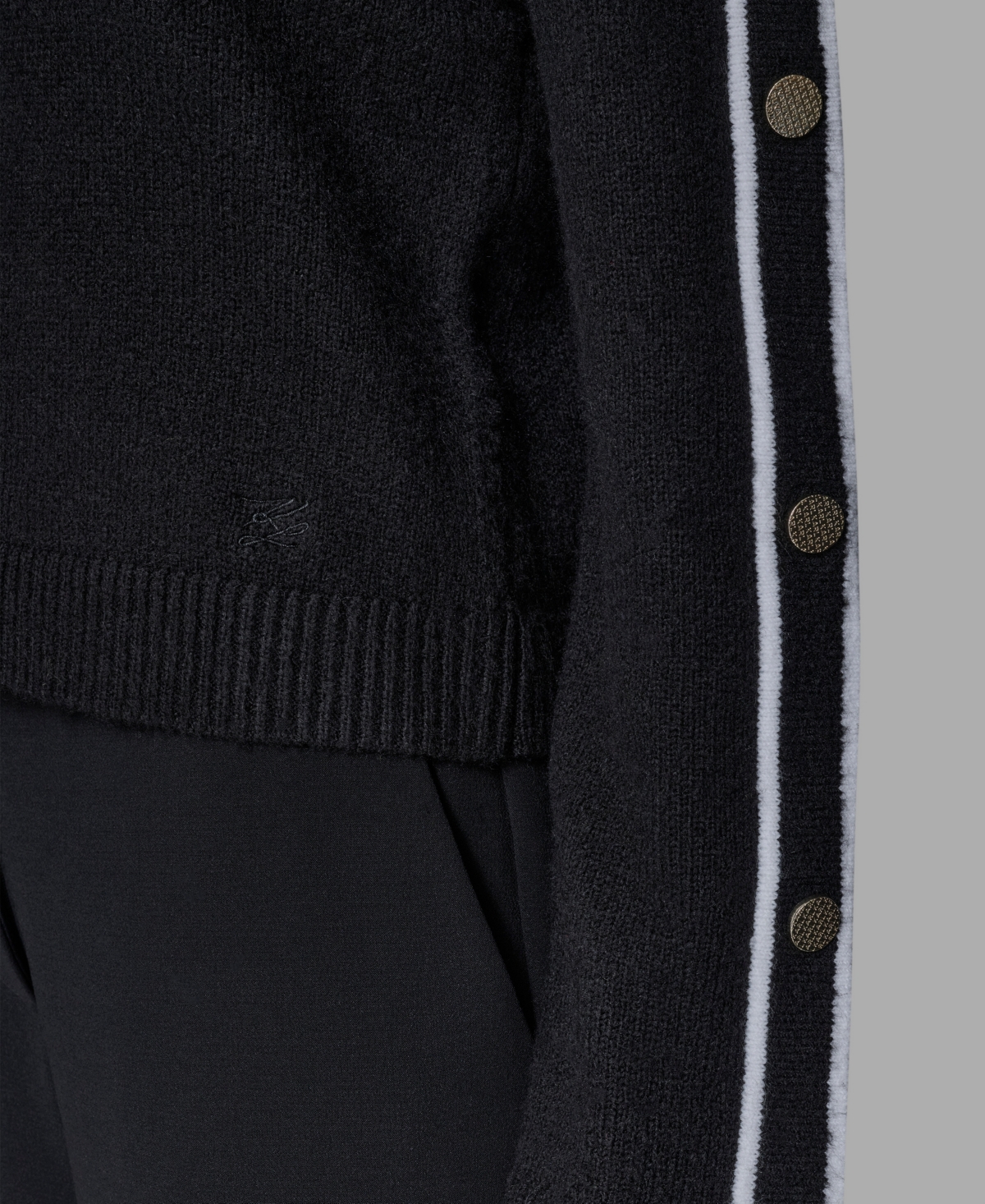 Karl Lagerfeld Women's Contrast Trim Pull-on Sweater In Black