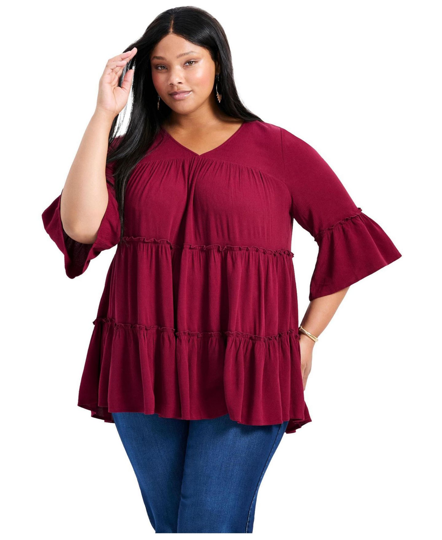 Женская блузка Avenue Plus Size Amy Tiered Bell Sleeve, цвет: Ягодный — фото 1