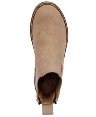 Women's Chillin Chelsea Short Boots