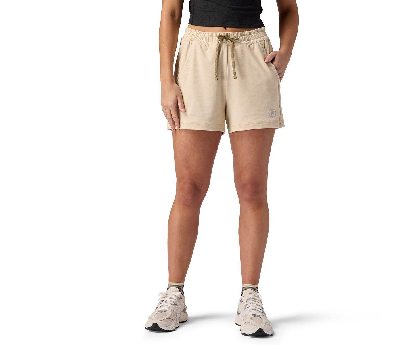 Женские шорты Backcountry Destination Everywhere Short Casual, цвет: Туманный — фото 1