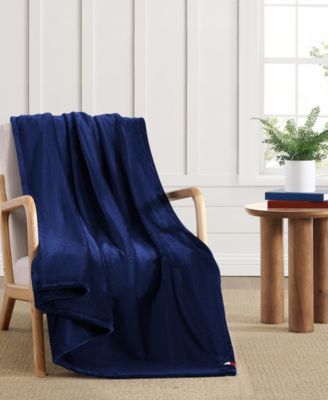 Solid Plush Blanket, Full/Queen