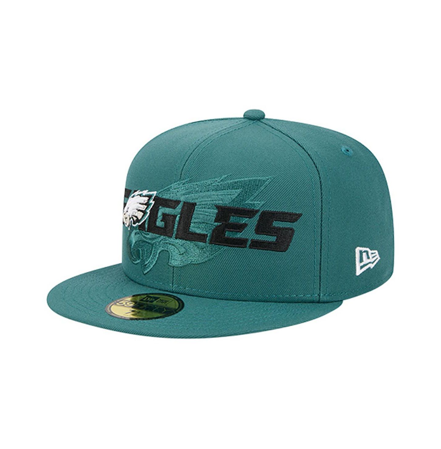 Мужская кепка New Era Midnight Green Philadelphia Eagles Overlap Wordmark 59FIFTY Fitted Hat — фото 1