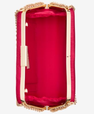 Small Twist Chain Clutch