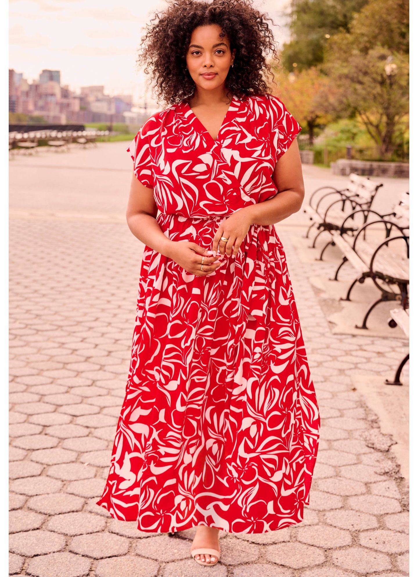 Женское платье Avenue Plus Size Havana Maxi, цвет: Красный с принтом — фото 2