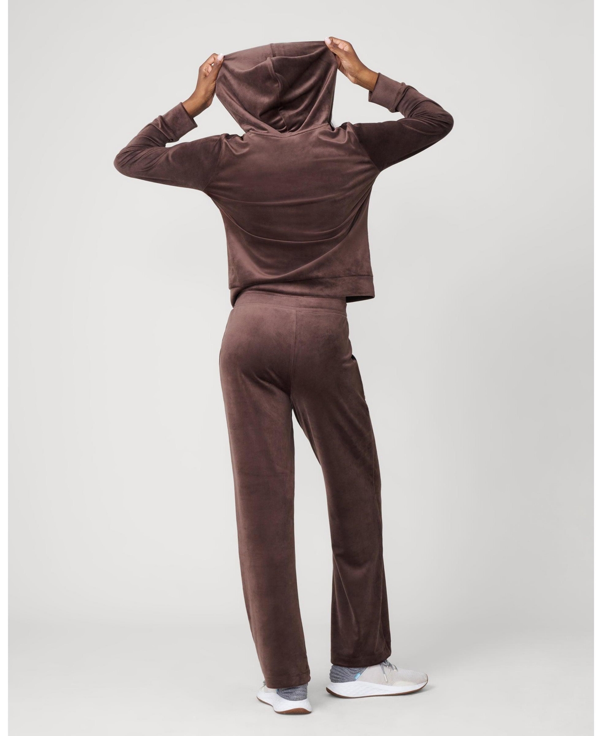 Cable & Gauge Women's Ruched Zip-Up Velour Set