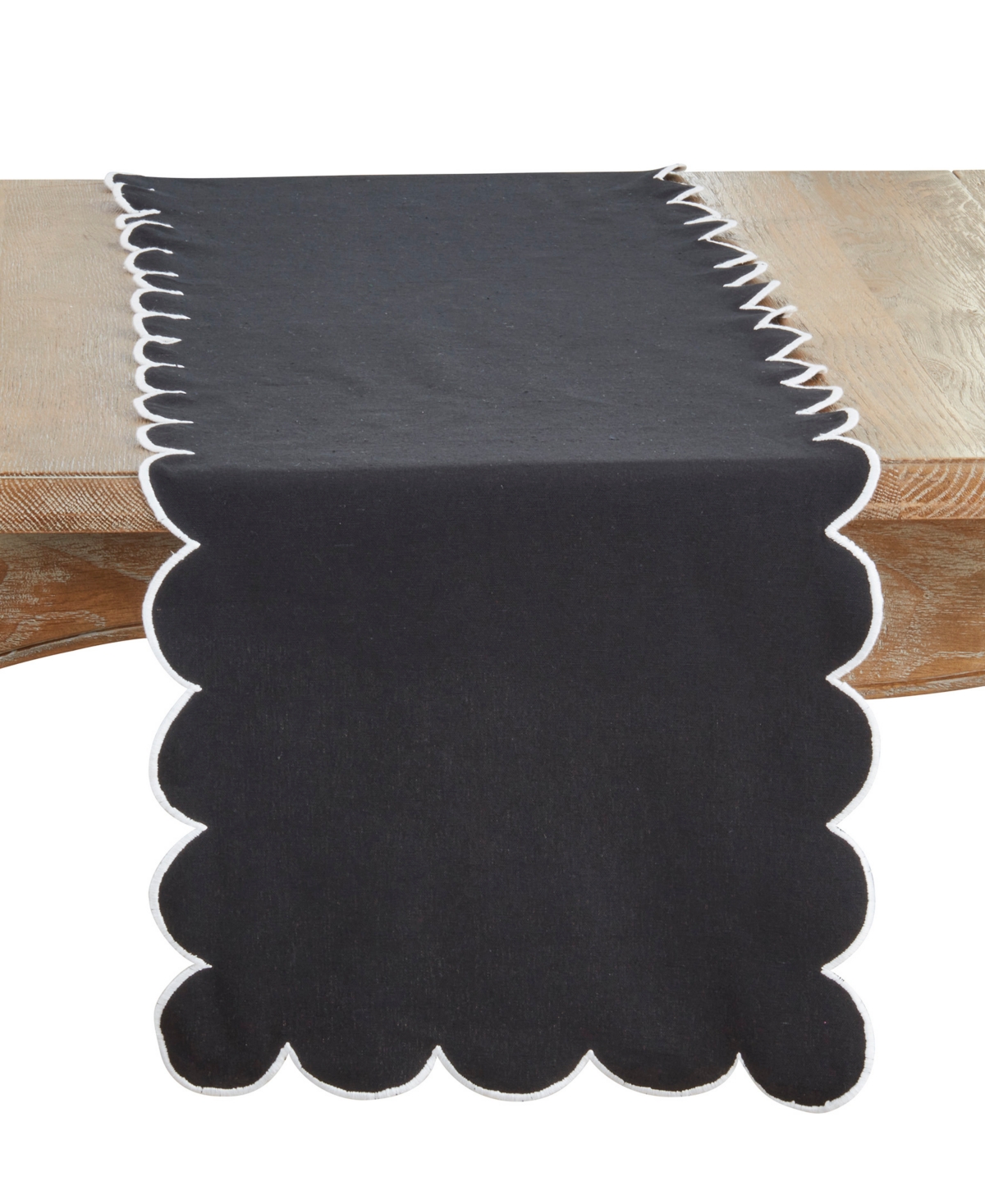 Saro Lifestyle Scalloped Table Runner