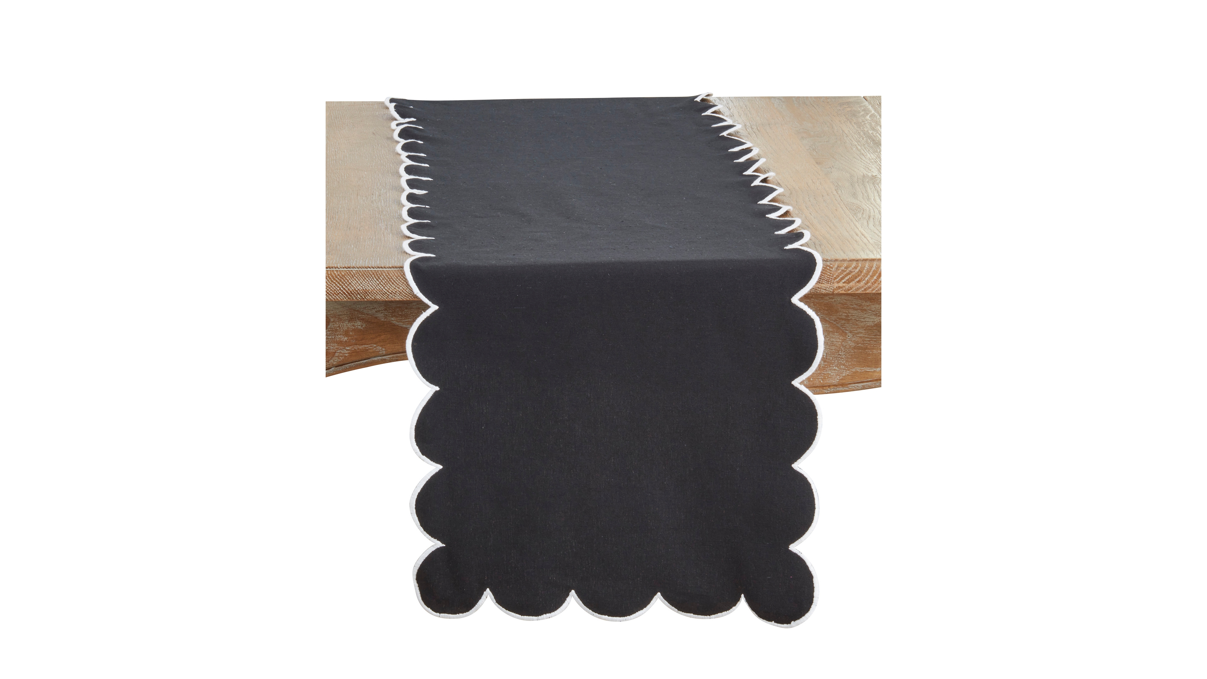 Saro Lifestyle Scalloped Table Runner, 16" x 72"