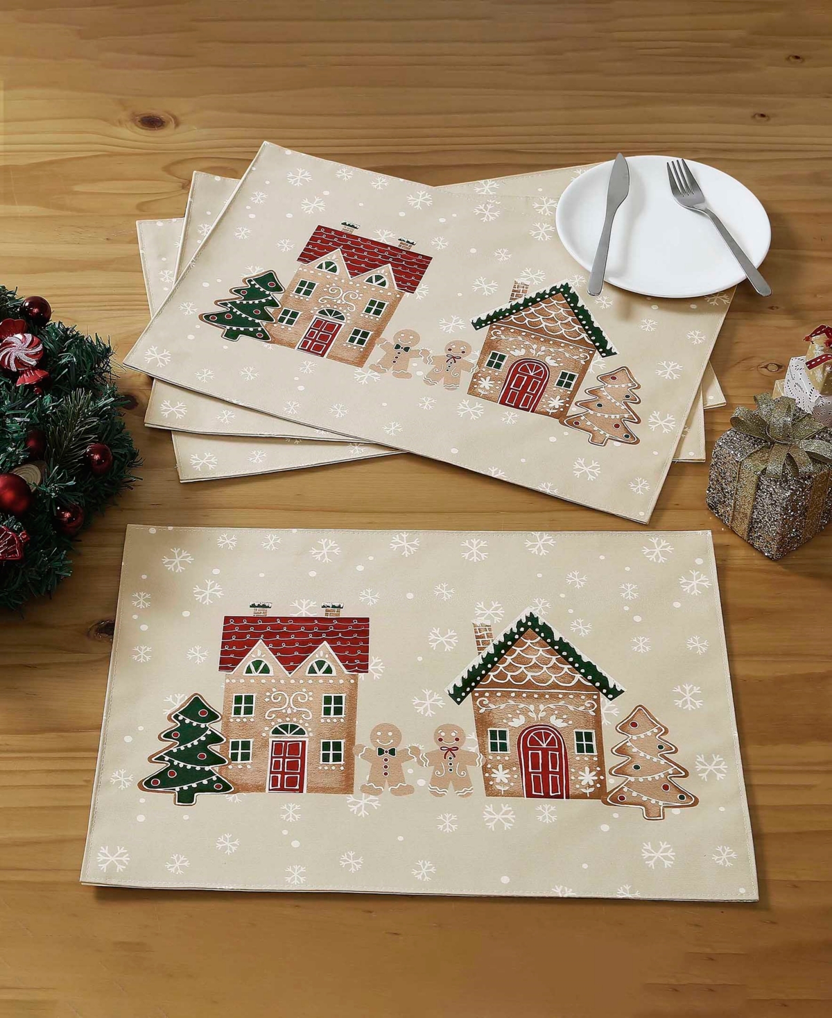 Avanti Gingerbread Village Placemats, Set of 4