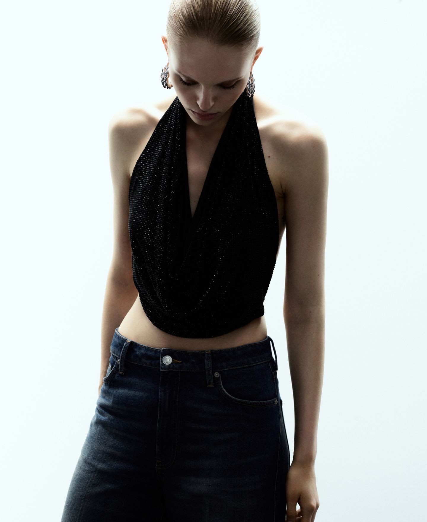 Женский топ Mango Draped Crystal Neckline, цвет: Чёрный — фото 1
