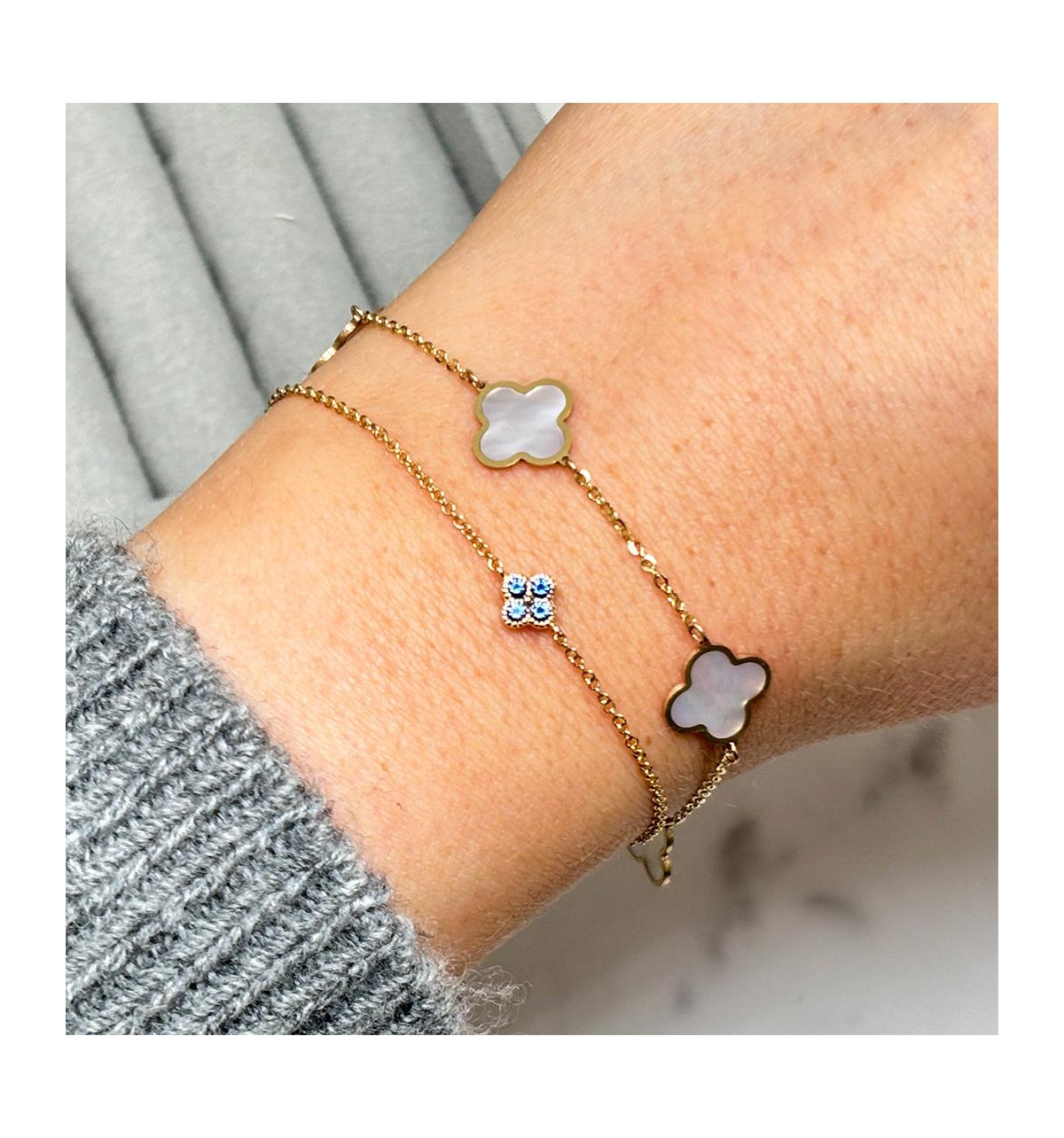 The Lovery Blue Sapphire Single Clover Bracelet 14K Gold