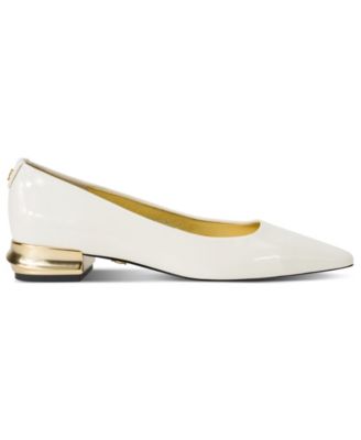 Women's Savita Snip Toe Flats
