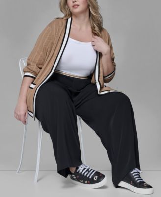 Women's Plus Size V-Neck Button Front Cardigan