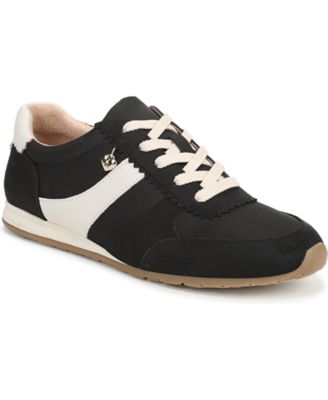 Women's Fearless Lace-up Sneakers