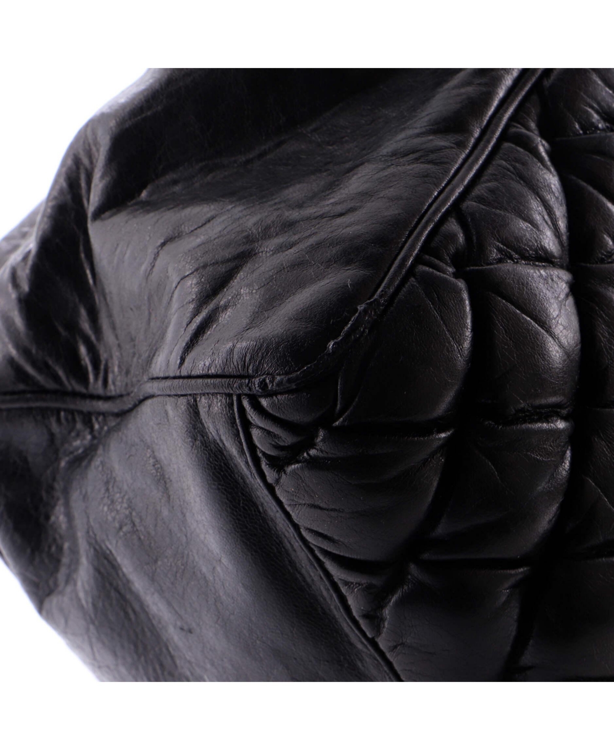 Pre-Owned Balenciaga Mm Matelasse Bag Leather