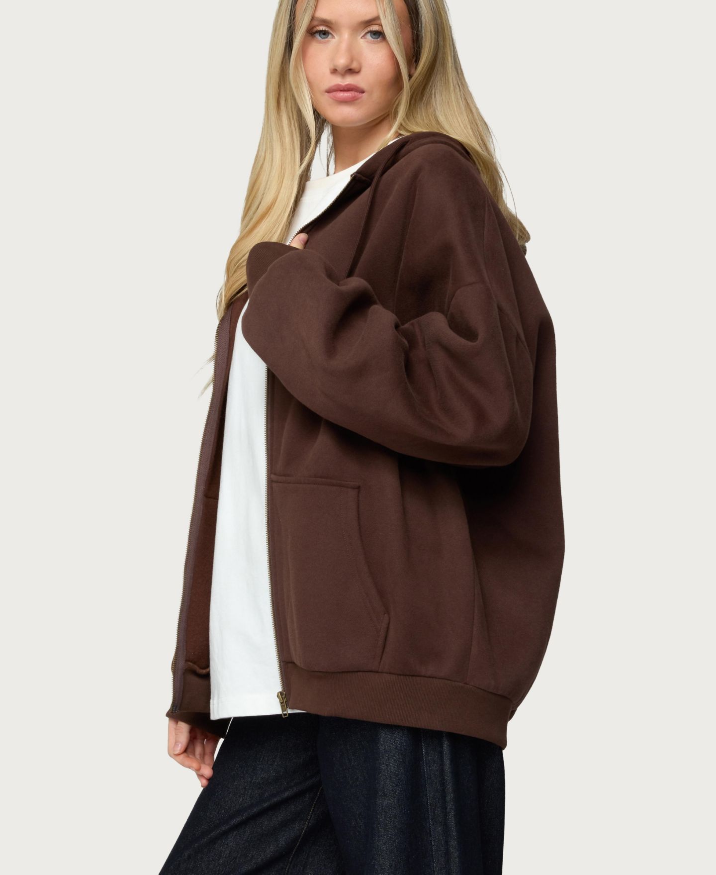 Женское худи Edikted Polyester Cotton Elvie Oversized, цвет: Коричневый — фото 5