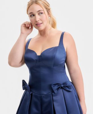 Macy's Exclusive Trendy Plus Size Satin Sweetheart-Neck Bow Gown