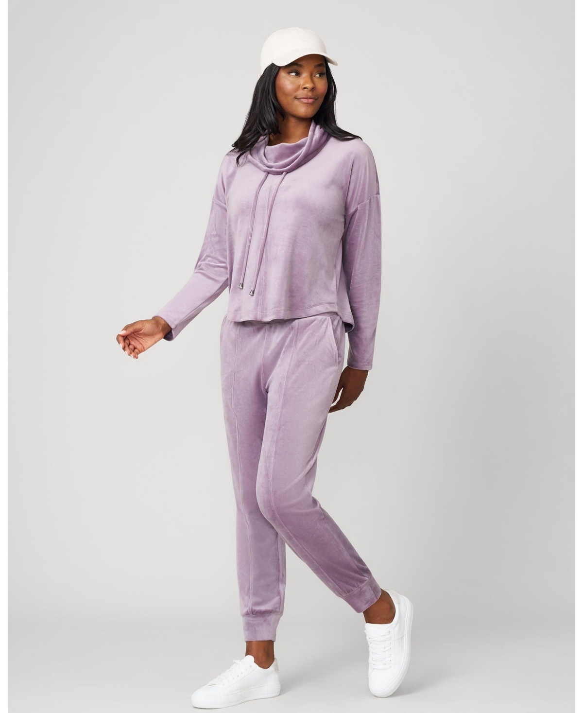 Cable & Gauge Women's Velour Cowlneck Jogger Set