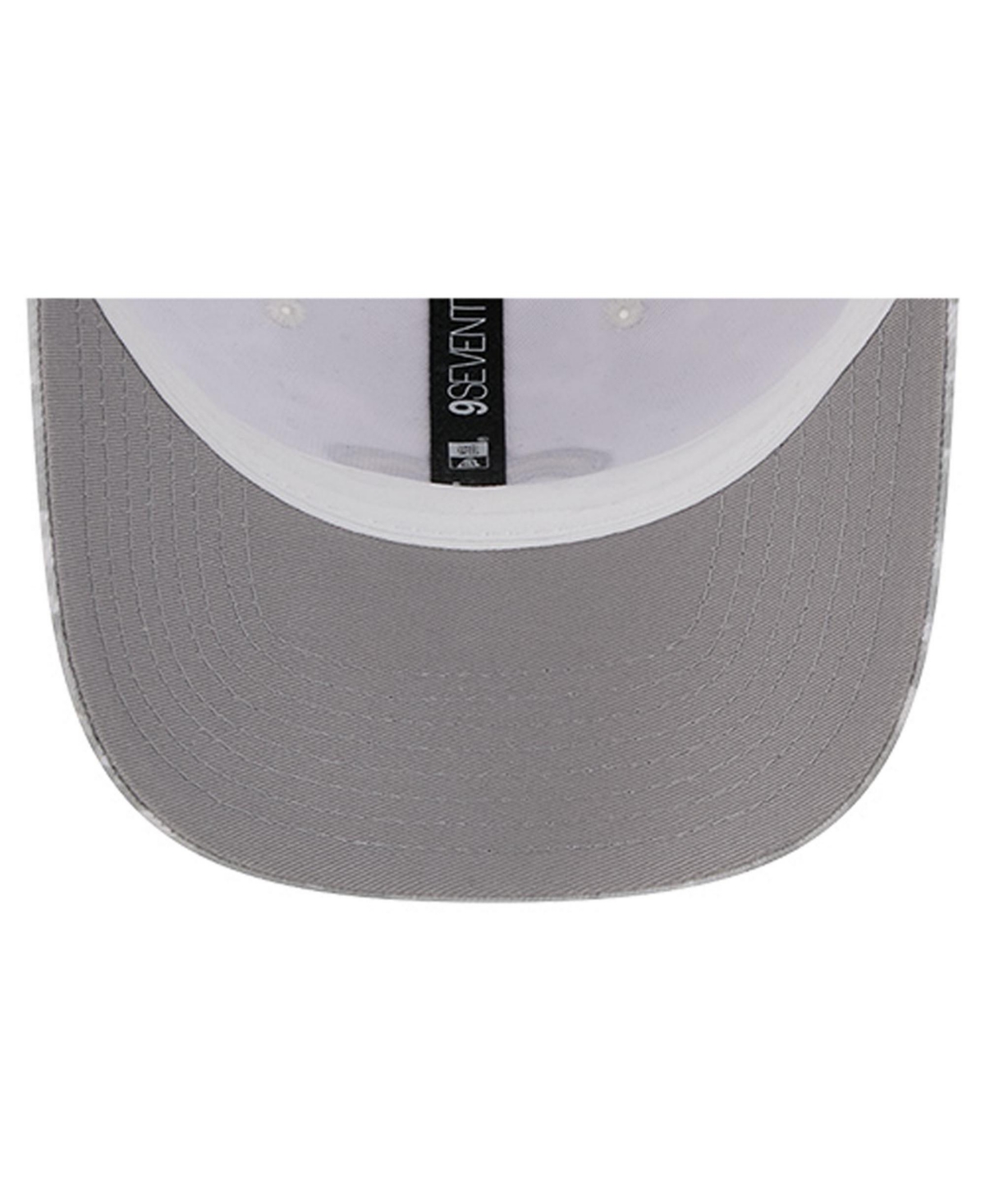 New Era Men's Gray New Orleans Saints Salute to Service Fan Pack 9SEVENTY Trucker Adjustable Hat