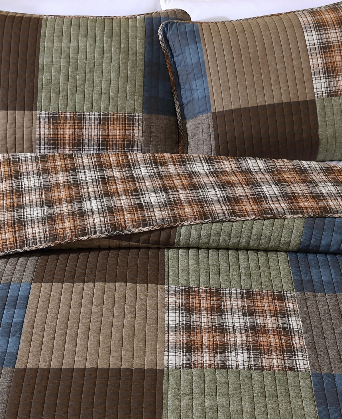 Eddie Bauer Classic Patchwork Cotton Reversible -Pc. Quilt Set