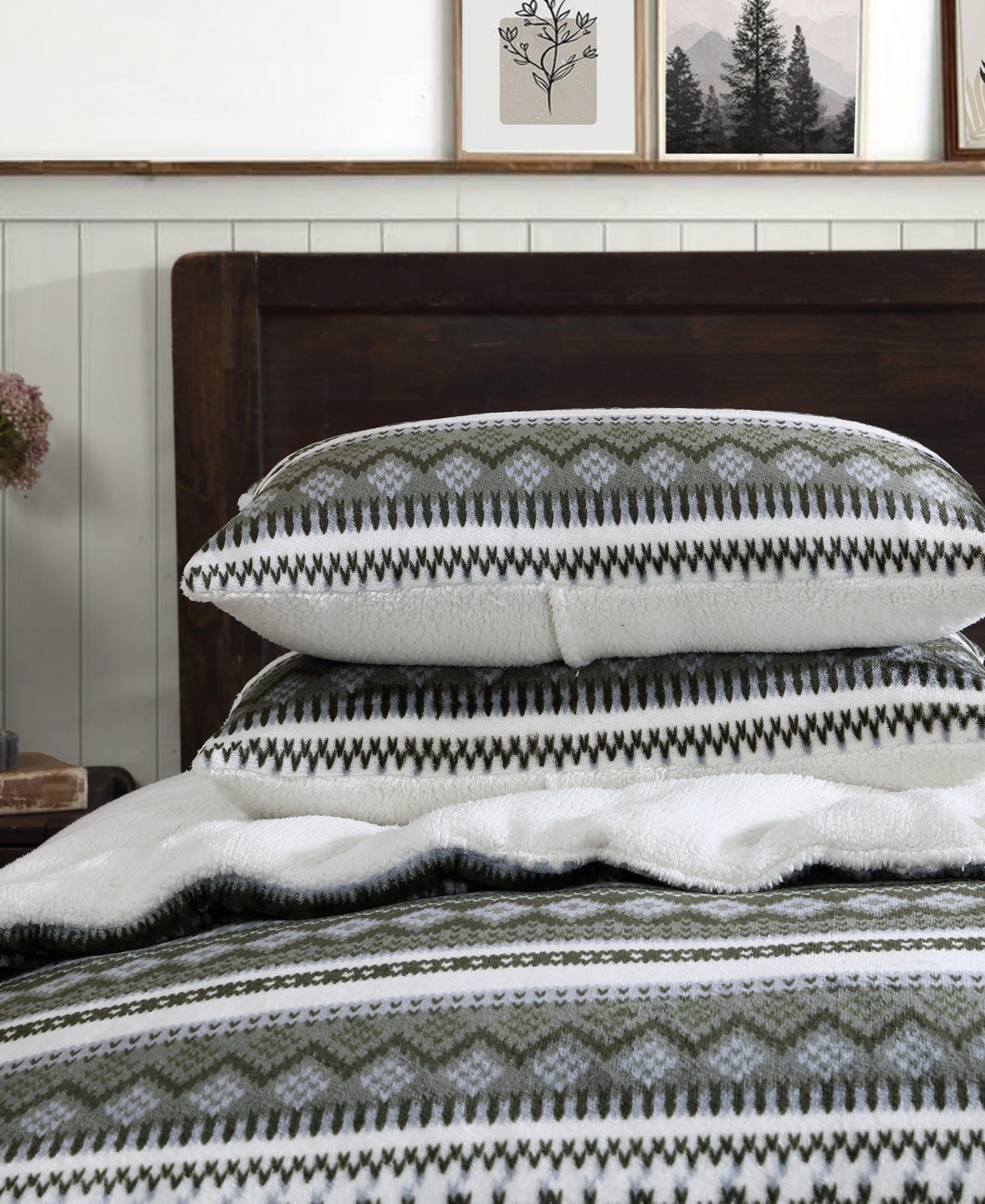 Eddie Bauer Shelton Fair Isle Plush Comforter Set In Green
