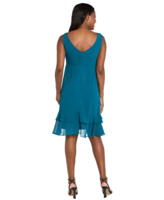 Women's 2-Piece Ruffle Detail Dress with Capelet