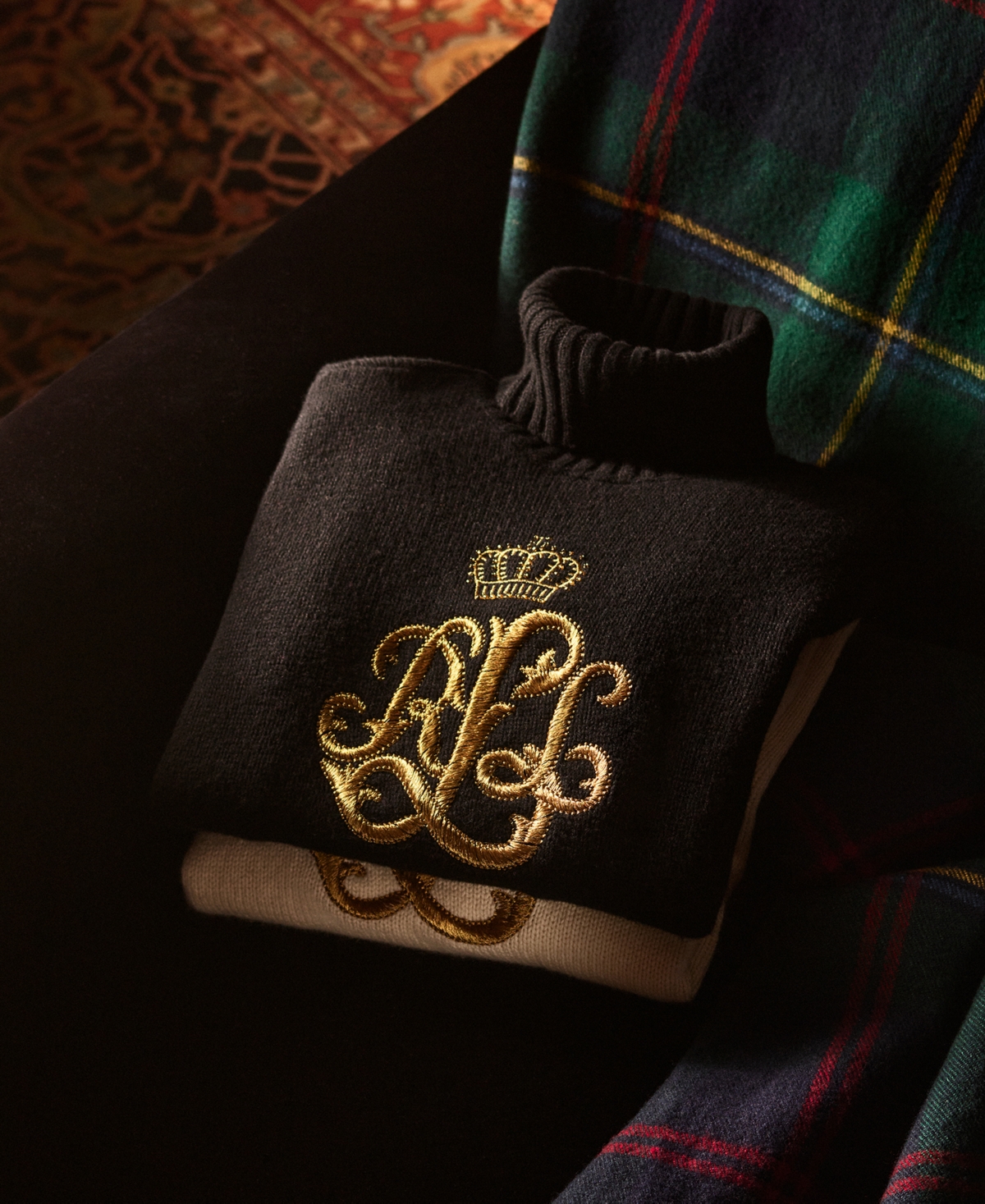 Lauren Ralph Lauren Women's Logo Detail Turtle Neck Sweater